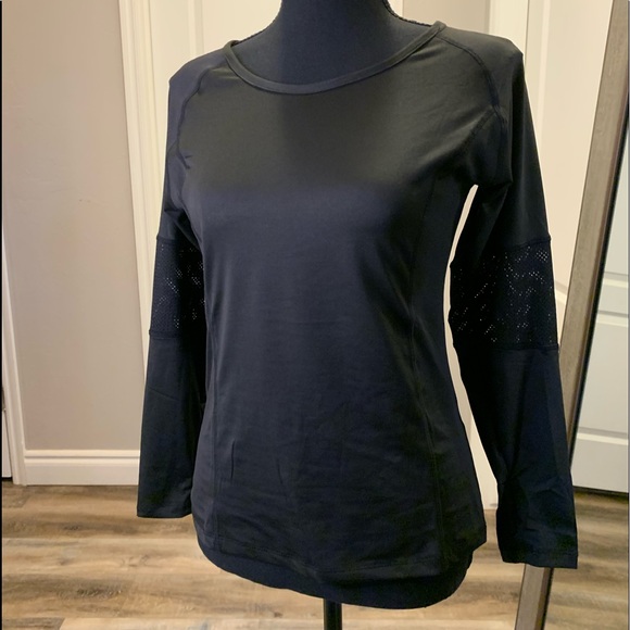 Long Sleeve Black Athletic Fitted Shirt - Picture 1 of 10